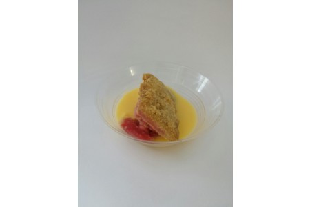 Reduced sugar apple and blackberry crumble